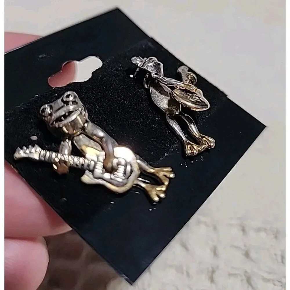 Novelty Articulated Earrings Frog Playing Guitar Silver Gold‎ Toned Post Pierced